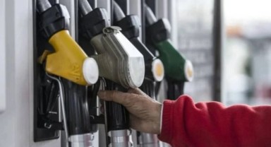 Motorine Büyük İndirim Geldi, Gözler Benzine Çevrildi