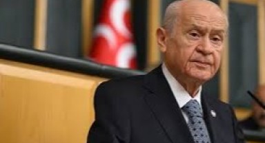 Özgür Özel'den Bahçeli'ye yanıt: Benim savaşım niye seninle olsun?