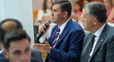 Başkan Zeyrek Köprübaşı’nda Muhtarlarla Buluştu