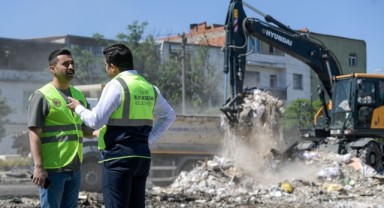 Büyükşehir’den Buca’da temizlik operasyonu