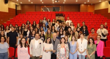 Ege Üniversitesi İletişim Fakültesi'nde anlamlı buluşma
