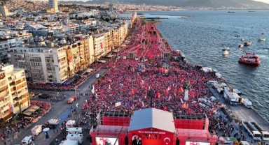 İzmir’de tarihi gün