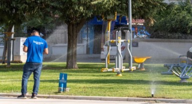 İzmir’in parklarında su kaybına geçit yok