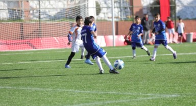 Bayraklı'da yaz spor okulları başlıyor!