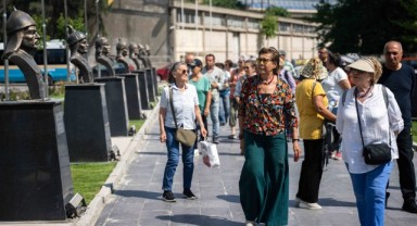 Bornova’da çınarlar için tarih ve doğa gezisi