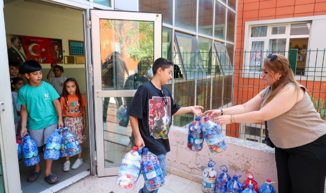 Bucalılar kapakları topluyor engelleri birlikte aşıyor