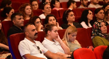 Çiğli Belediyesi’nden Bağımlılıkla Mücadele Semineri