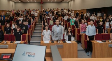 Çocuk Meclisi'ne muhteşem veda