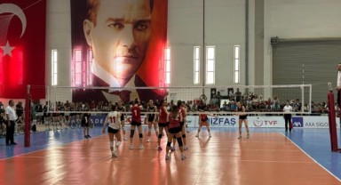 Festival Voleybol heyecanı Fuar İzmir’de sürüyor