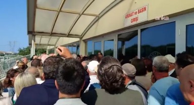İmamoğlu hakim karşısında: Alkışlar eşliğinde salona girdi