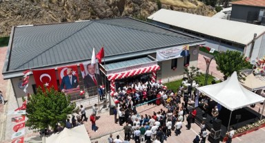 İzmir protokolü Menemen Ulukent Semt Polikliniği açılışında buluştu