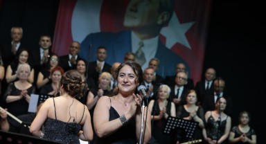 Konak’ta türkü şöleni