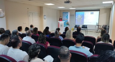 Midye kabuğundan umuda dalış: Çiğli’de “Atıkları Kaptık, Resif Yaptık” semineri gerçekleşti