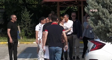 Özgür Özel sözünü tuttu... Ferdi Zeyrek'in kızı Nehir'i sınav sabahı yalnız bırakmadı!