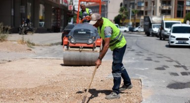 Bayraklı'da asfaltlama seferberliği