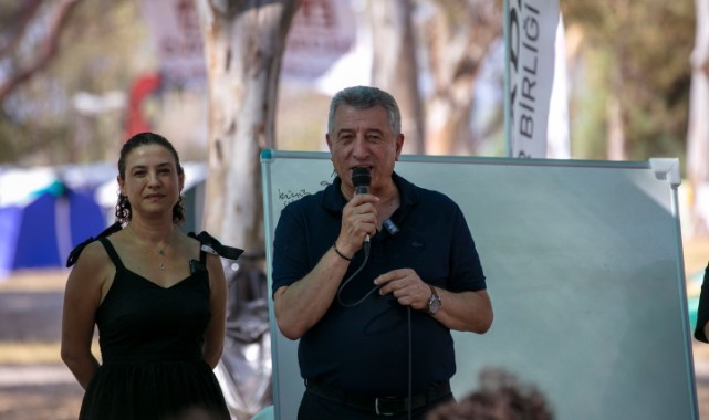 Gençler Özgür Yarınlar İçin Pamucak’ta Buluştu