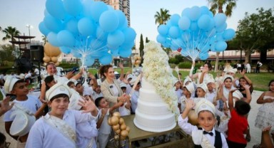 Karşıyaka’da toplu sünnet şöleni!