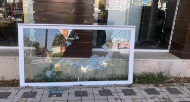 Menderes’te Hizmete Çirkin Saldırı