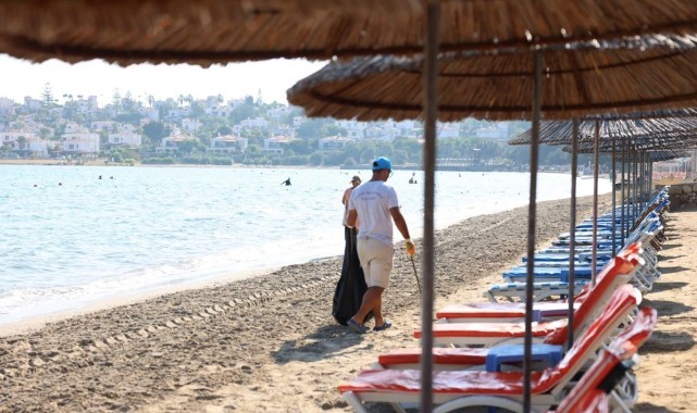 Çeşme Belediyesinden 19 plajda 7/24 temizlik