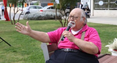 Karşıyaka ‘İzmir Baba’yı unutmadı!