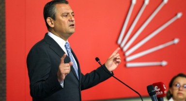 Özgür Özel 'İBB Borsası' Belgelerini Açıkladı: 'AKP'li Birinci, Murat Kapki'den 2 Milyon Dolar İstedi'