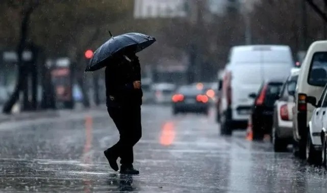 İzmir'de beklenen yağmur geliyor