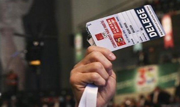 CHP İzmir'de ilçelerde kongre heyecanı! Divan başkanları belli oldu