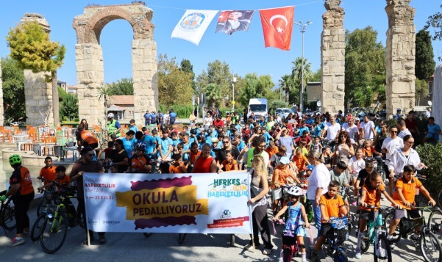 Efes Selçuk’ta Avrupa Hareketlilik Haftası Renkli Görüntülere Sahne Oldu