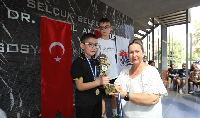 Efest’te Satranç Heyecanı