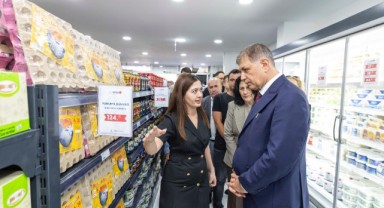 İZMAR’ın 11’inci mağazası Aliağa’da açıldı