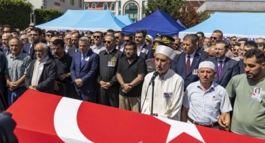 İzmir’in şehitlerine veda
