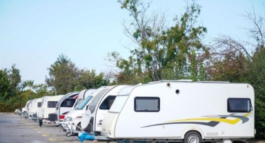 Karavancıların tercihi İnciraltı Karavan Parkı
