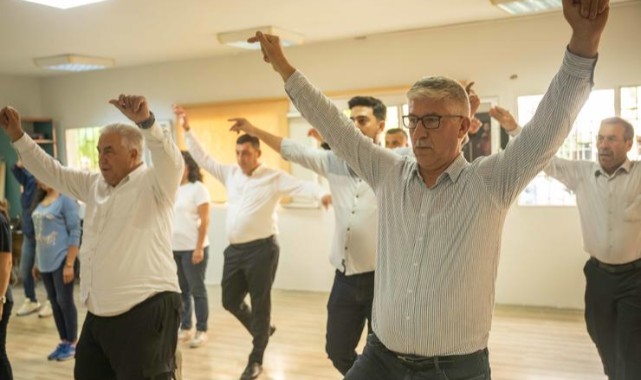 Bornova’da Muhtarlar Günü coşkusu