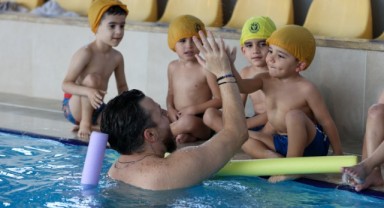 Buca Belediyesi eğitimi dört duvar arasından çıkartıyor