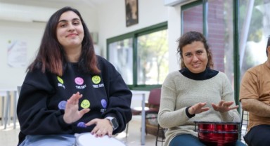 Buca’da engeller ritimle aşılıyor