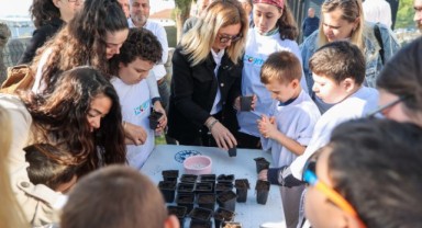 Buca’nın Tarım Okulu otizmli çocukları ağırladı