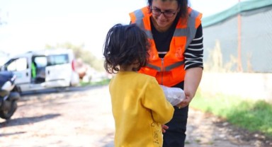 Çeşme Belediyesi’nden ilköğretim öğrencilerine beslenme desteği