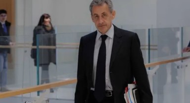 Eski Fransa Cumhurbaşkanı Nicolas Sarkozy Yarın Hapse Girecek