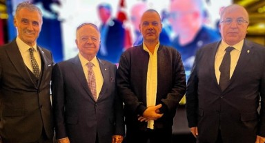 İbrahim Murat Gündüz'ün Desteği İzmir'de Yankılandı: Beşiktaş'ta Birlik Mesajı!