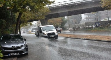 İzmir için sağanak yağmur uyarısı