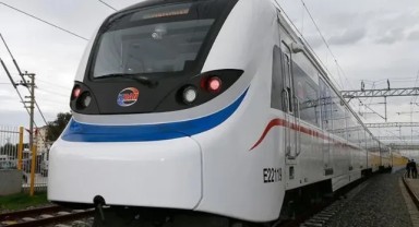 İzmir'in Banliyö Treni İZBAN'a Zam, İşte Yeni Fiyatlar...