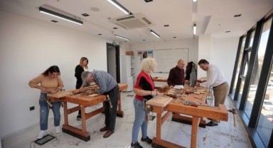 Karabağlar ‘da Asırlık Sanat Yeniden Hayat Buluyor