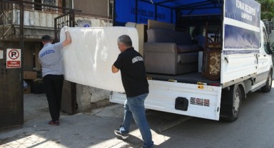 Konak’ta ‘Evden Eve Dayanışma’ devam ediyor