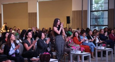 Uluslararası Çeşme Kadın Liderler Zirvesi başladı