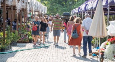 2. İzmir Balkon ve Bahçe Bitkileri Festivali 7 Kasım’da başlıyor