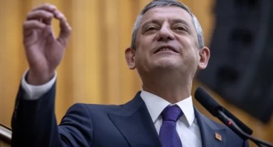 Bir Demirtaş Çıkışı da Özgür Özel'den! 'Bugünkü Genel Başkan Olarak Özür Diliyorum'