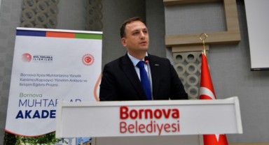 Bornova’da Muhtarlar Akademisi başladı