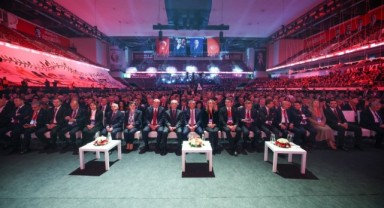 CHP kurultayında kritik karar: PM üye sayısı 80'e çıktı