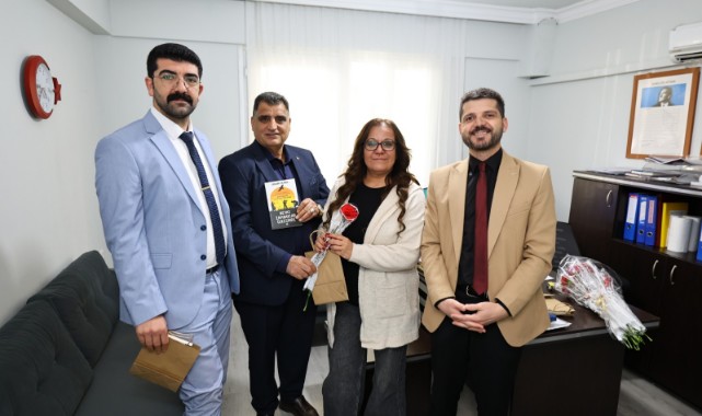 Efes Selçuk Belediyesi’nden Öğretmenlere 24 Kasım Hediyesi: “Beyaz Zambaklar Ülkesinde”