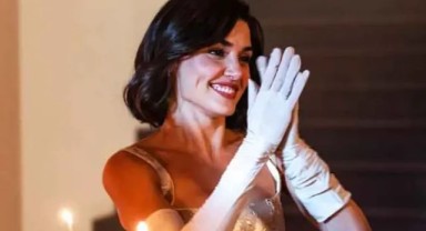 Hande Erçel'den eski sevgilisi Hakan Sabancı'ya gönderme